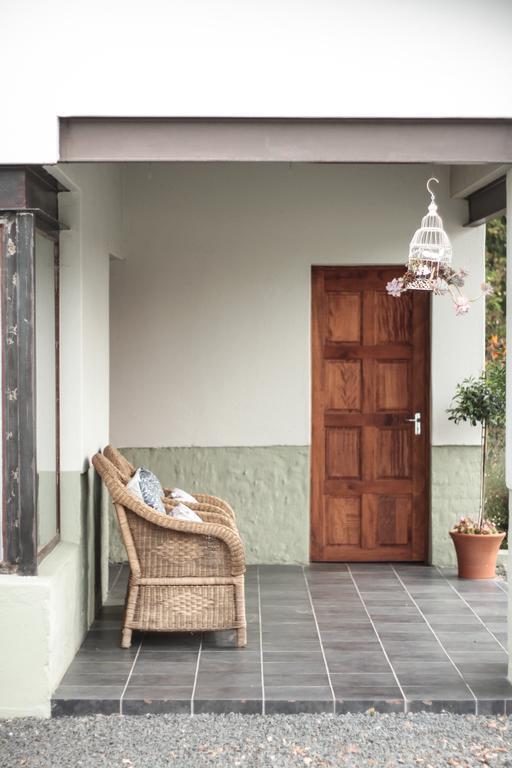 Olive Manor Guest House Ньюкасл Экстерьер фото